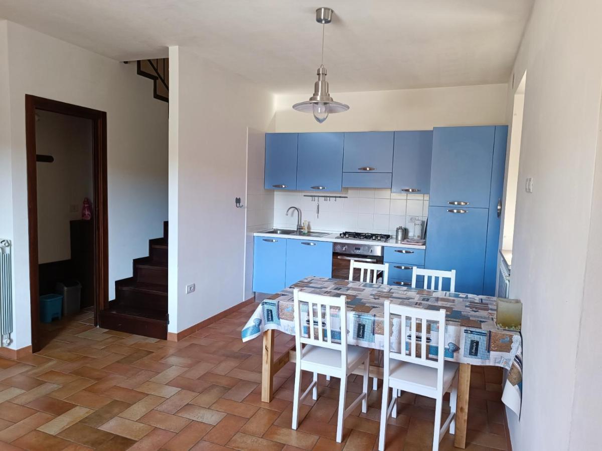 Вилла A Casa Grelletto Monticelli Santa Cristina  Экстерьер фото